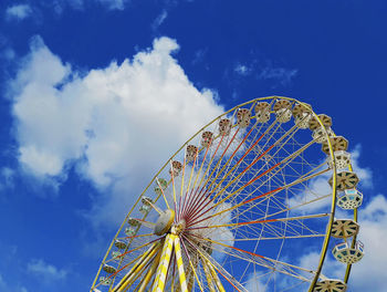 Close up view of the roue de paris, the big ferris wheel above a deep blue sky background