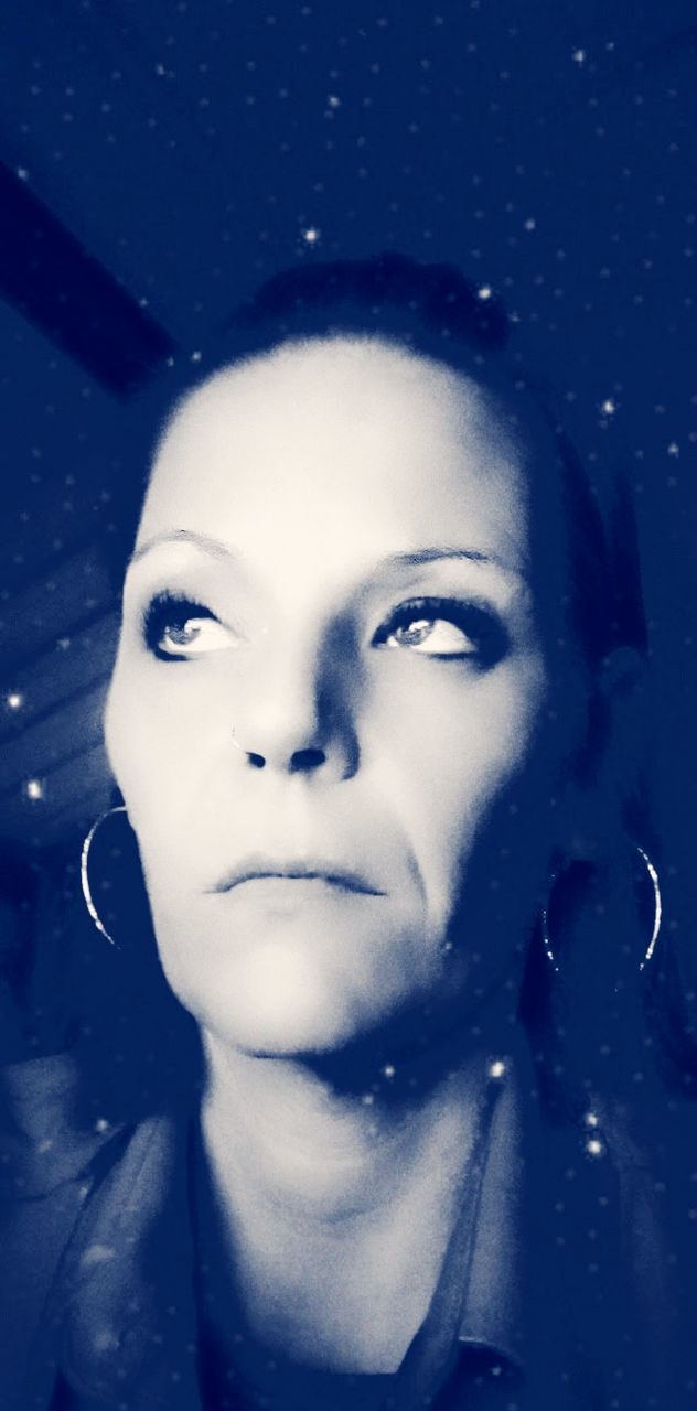deep in thoughts Moon Child Nightlife Blackandwhite Exhaustion Emotion Deep Thoughts Country Life ♥♥ SexyGirl.♥ Working Woman Money Money Money Work Work Work Every Day😎 Hope Mysterious Country Girl's Paradise Females No Make Up Wonderlust