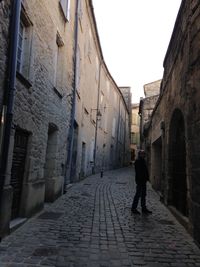 Narrow alley in alley