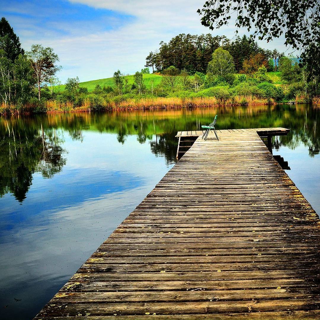 PIER ON LAKE