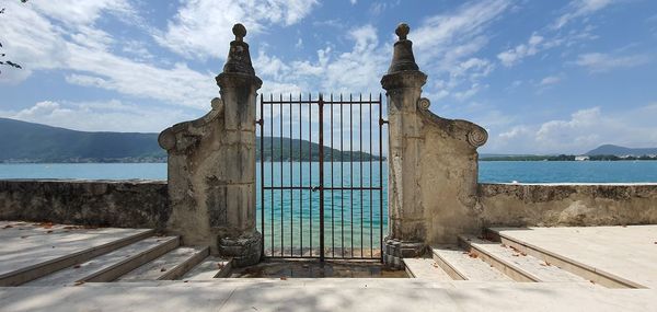 Beautifull gate on a panoramic view of the annecy lake