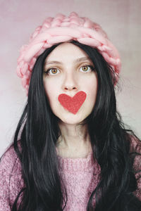 Portrait of beautiful young woman