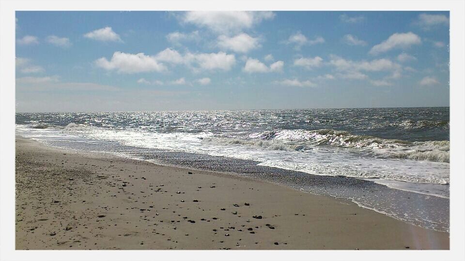 sea, beach, horizon over water, water, shore, sky, sand, tranquil scene, scenics, transfer print, beauty in nature, tranquility, wave, nature, auto post production filter, surf, cloud - sky, coastline, idyllic, cloud