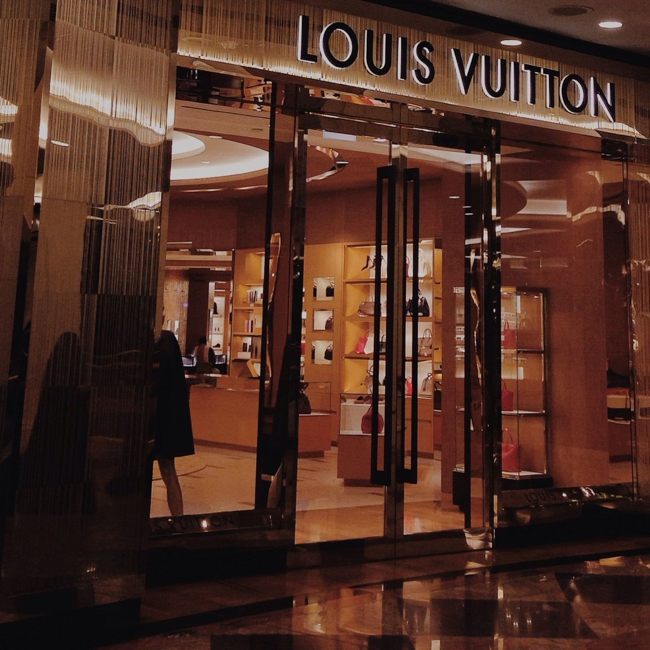 Mall Of The Emirates Louis Vuitton