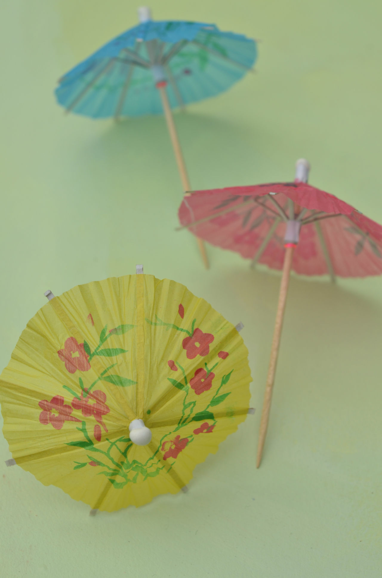 Cocktail parasols