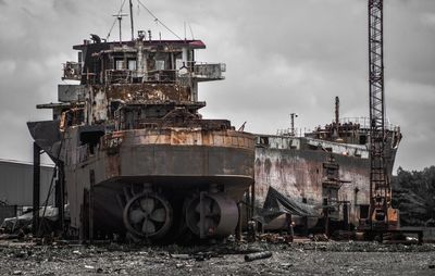 Boats waiting to be scrapped 