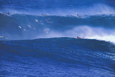 wave