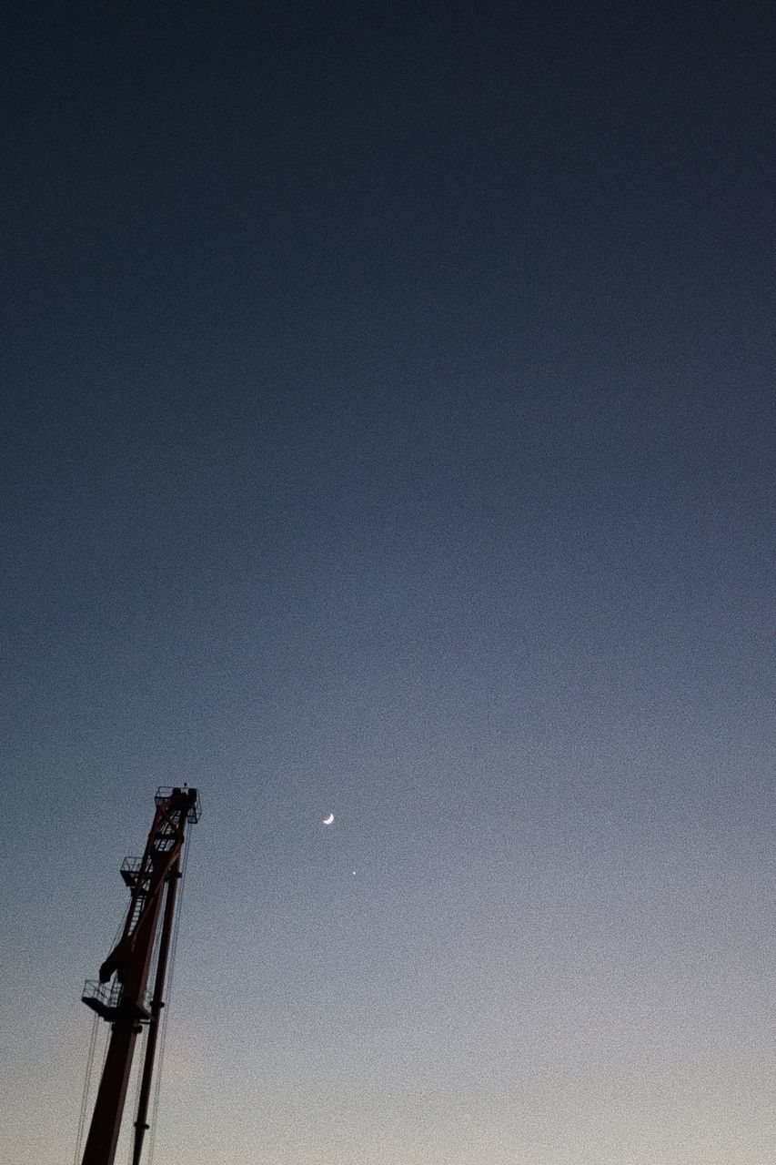 LOW ANGLE VIEW OF WINDMILL AGAINST SKY