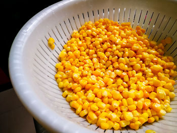 Sweet corn, yellow colour in cullender