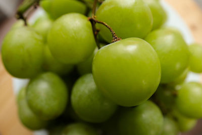 Close-up of grapes.