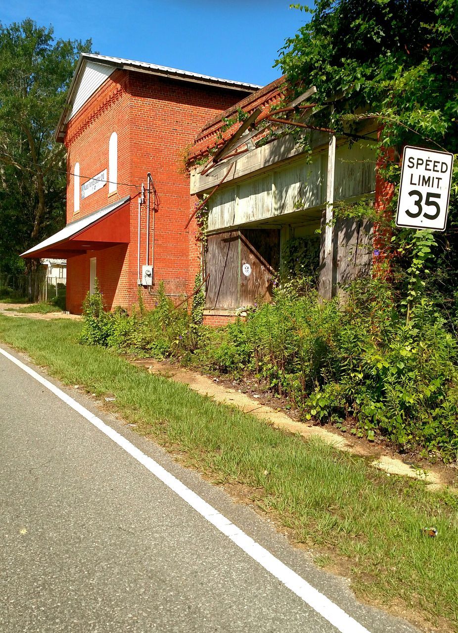 VIEW OF HOUSES IN THE YARD