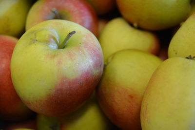 Full frame shot of fresh apples