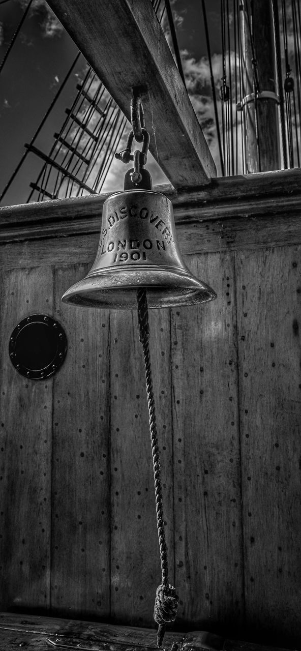 black, darkness, white, monochrome, black and white, light, bell, monochrome photography, architecture, no people, hanging, built structure, wood, iron, metal, indoors, old, day, wall - building feature, lighting, building