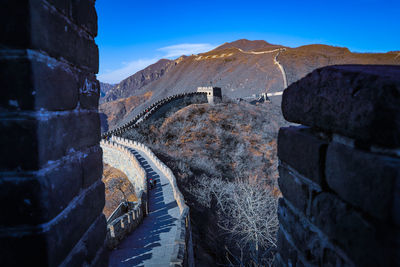 View of great wall against blue sky