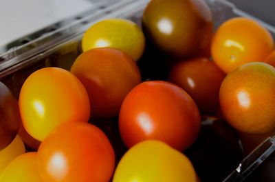 Close-up of fresh cherry tomatoes
