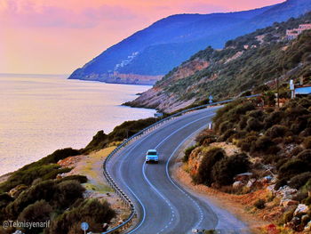 Road leading to mountain