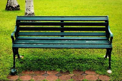 Empty bench in park