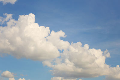 Low angle view of clouds in sky