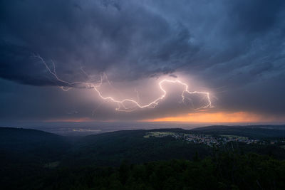 Horizontal lightning over the upper rhine plain between rastatt and karlsruhe during a thunderstorm