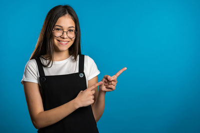 Portrait of a smiling young woman