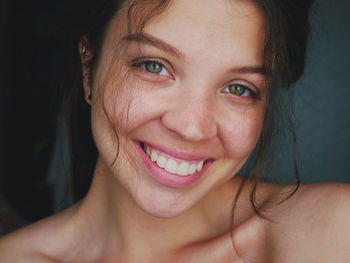 Photo of young smiling woman