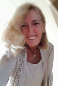 Portrait of a smiling young woman