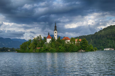 Cloudy bled