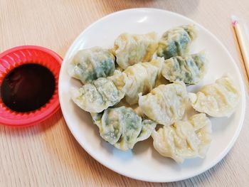 Steamed dumplings