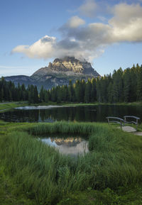 Scenic view of lake misurina and mountain against sky