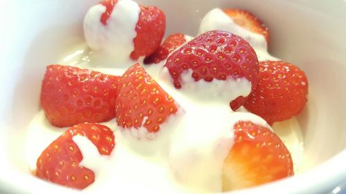 Close-up of strawberries in bowl