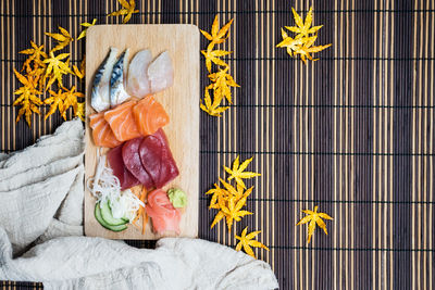 Flower bouquet on shelf