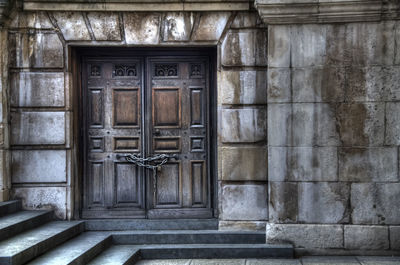 Old wooden doors of st. paul cathedral in london