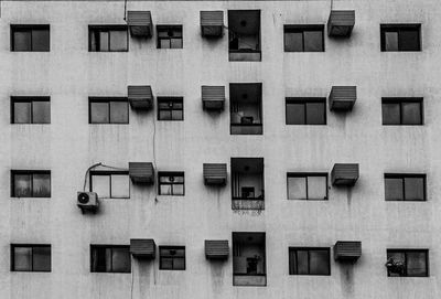 A grid of apartments showing congestion and an  symmetry of the concrete jungle 