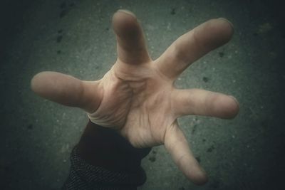 Close-up of woman hand