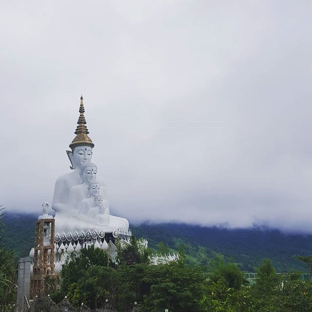 religion, spirituality, place of worship, fog, built structure, architecture, sky, building exterior, weather, foggy, copy space, statue, famous place, temple - building, travel destinations, human representation, church, sculpture, history