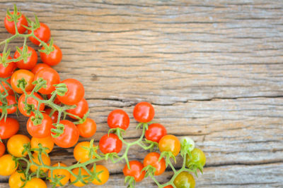 Close-up of cherry tomatoes on wooden table