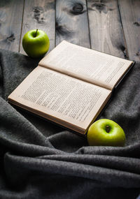 High angle view of apples on table