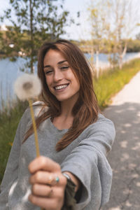 Portrait of a smiling young woman