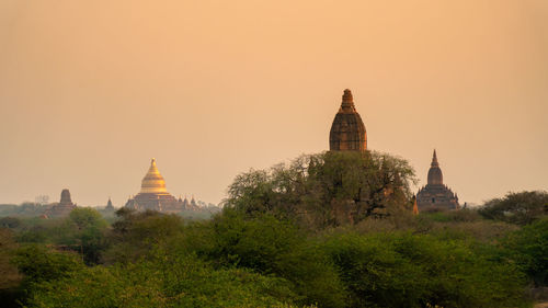 View of temple building against clear sky