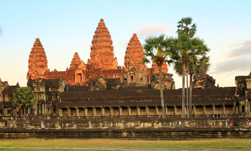 View of temple building against sky