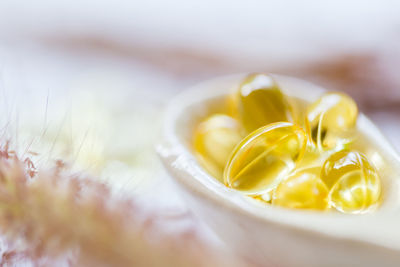 Close-up of lemon in bowl