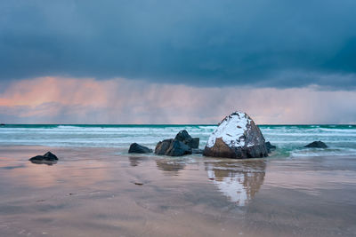 Scenic view of sea against sky