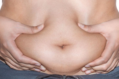 Midsection of woman