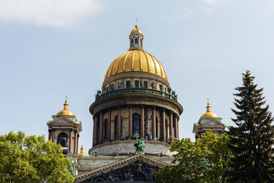 St.  petersburg, russia, domes of saint isaacs cathedral at sunny day