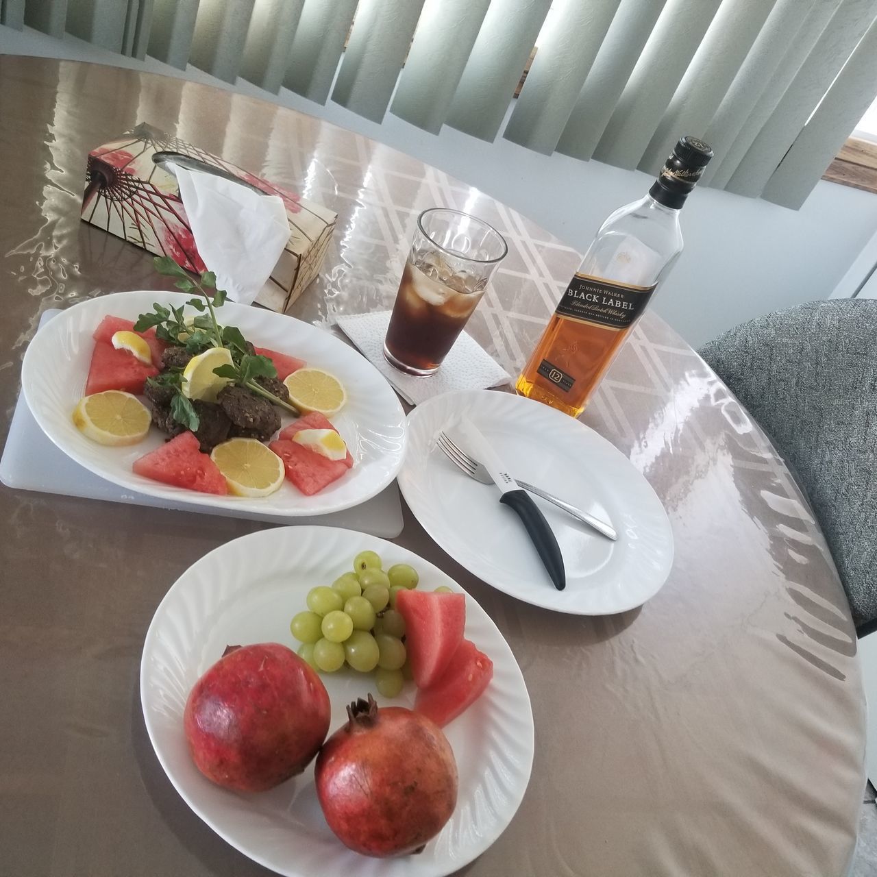 HIGH ANGLE VIEW OF BREAKFAST SERVED IN PLATE