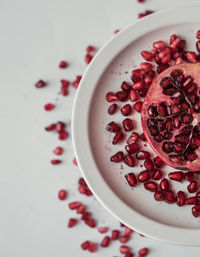 Close-up of red berries in bowl