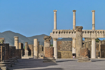 Pompeii ruins temple, italy