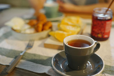 Close-up of coffee at table in un cafecito