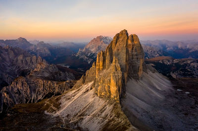 Tre cime di lavaredo ii dolomiti - italy