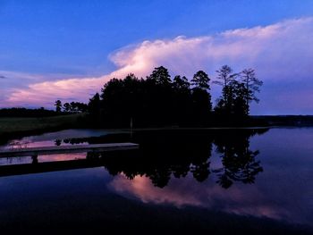 Scenic shot of reflection of trees in calm lake